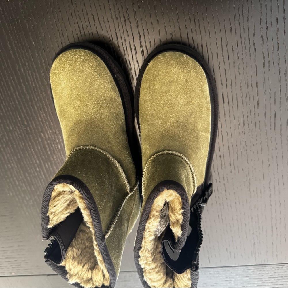 UGG Kids' Green Fleece-Lined Boots